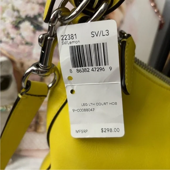 Coach Legacy Corteney Yellow Leather Shoulder/crossbody6 Bag - Picture 3 of 13